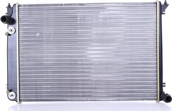 Радиатор охлаждения двигателя Nissens для Audi A8 I (D2) 1997-2000. Артикул 60241