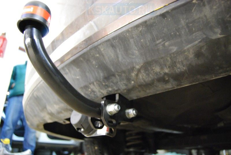 Фаркоп Oris (ранее Bosal) для Hyundai Solaris I седан, хэтчбек 2011-2014. Артикул 4254-A