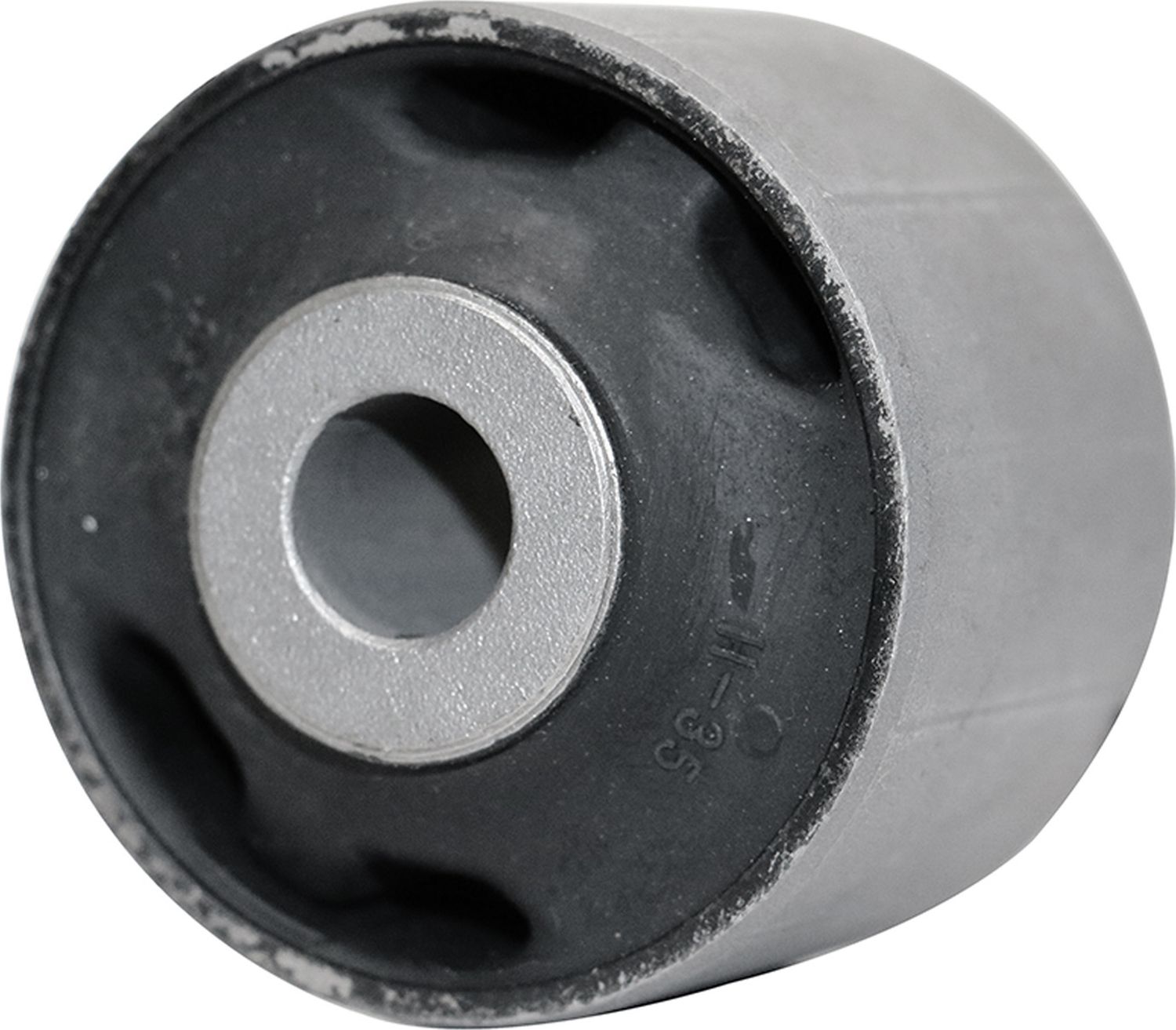 Сайлентблок переднего рычага подвески CTR. Артикул GV0269