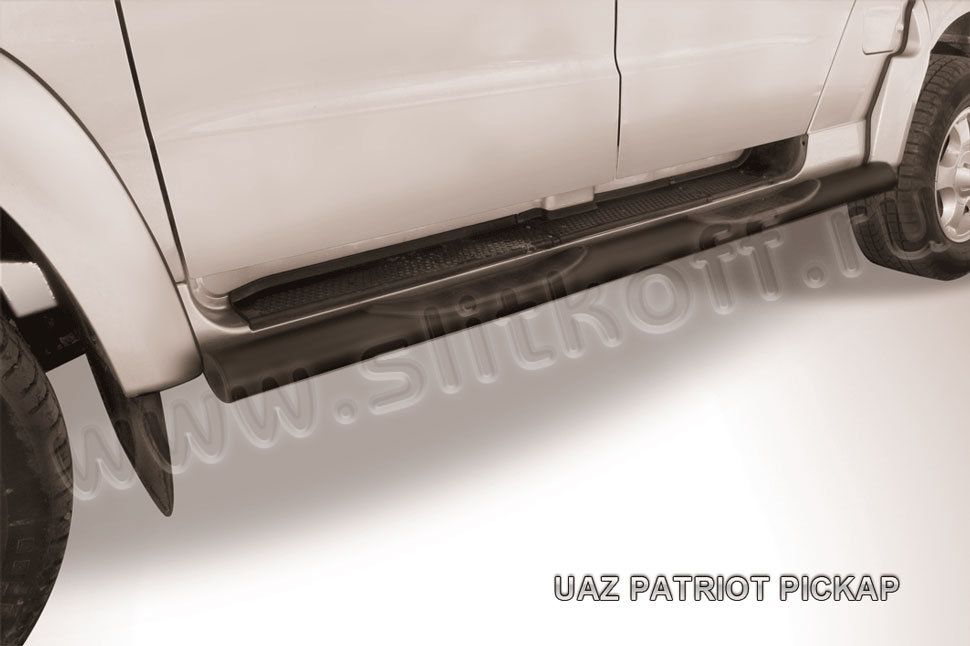 Пороги Slitkoff труба d76 с проступями ЧЕРНЫЕ матовые для УАЗ Pickup 2007-2014. Артикул UPpic005B