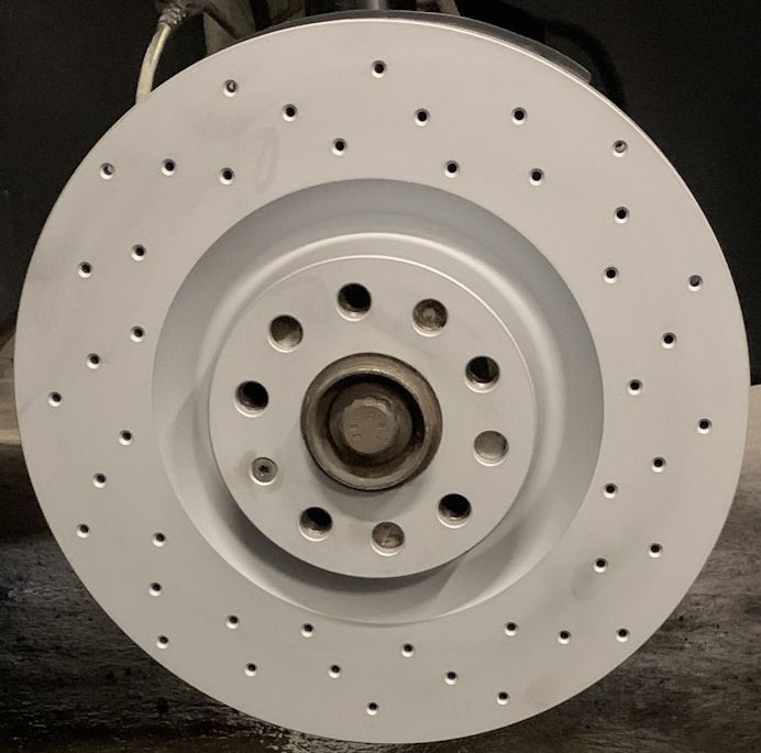 Тормозной диск Zimmermann Sport Coat Z. Артикул 100.3301.52