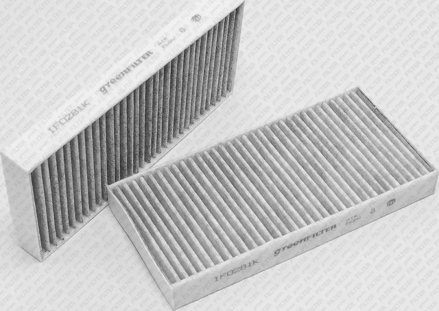 Фильтр салона BMW X5 (E70/F15)/X6 (E71/F16) угольный (Green Filter). Артикул IF0131K