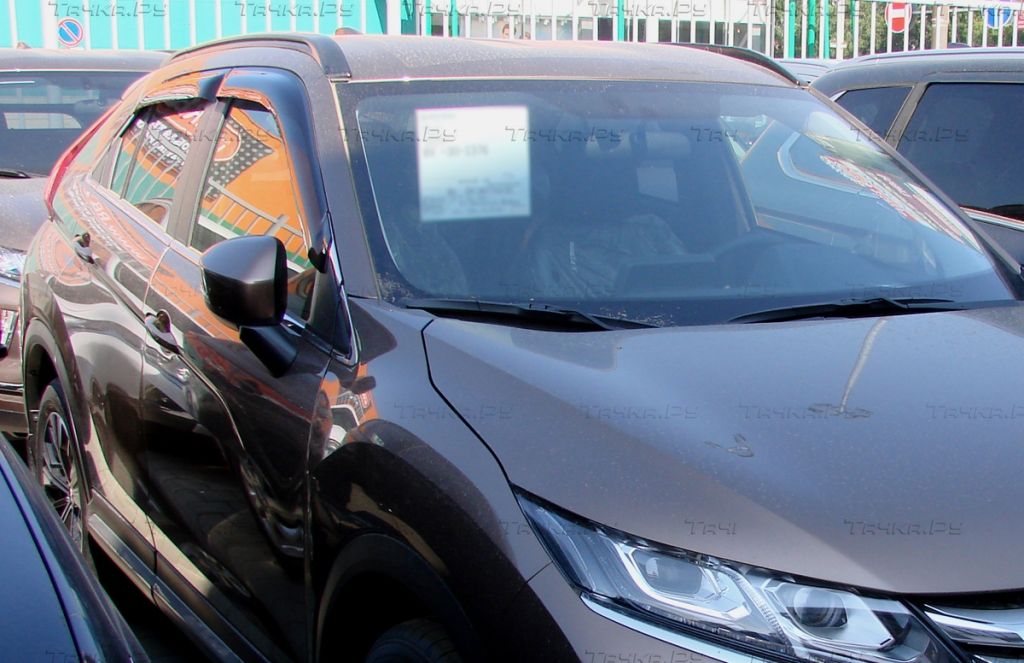 Дефлекторы SIM для окон Mitsubishi Eclipse Cross 2017-2026. Артикул SMIECLC1732
