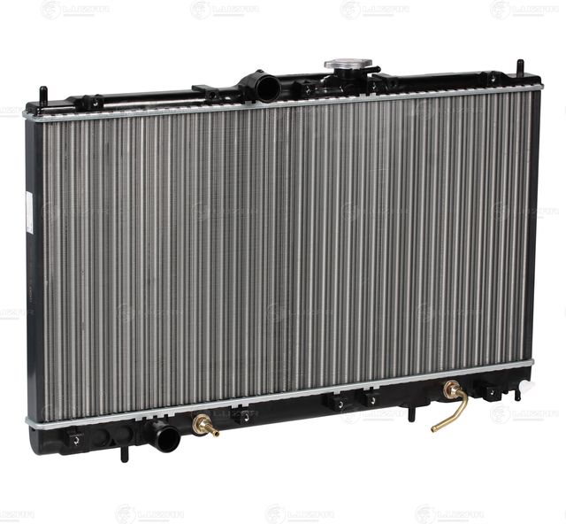Радиатор охлаждения двигателя Luzar для Mitsubishi Galant VIII 1996-2004. Артикул LRc 11120