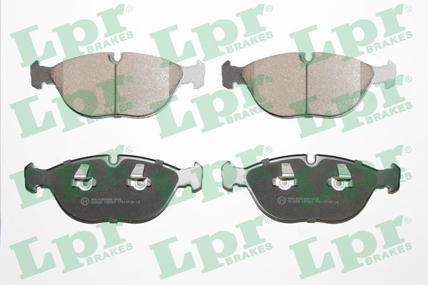 Тормозные колодки LPR передние для Alpina Roadster Z8 2002-2003. Артикул 05P881