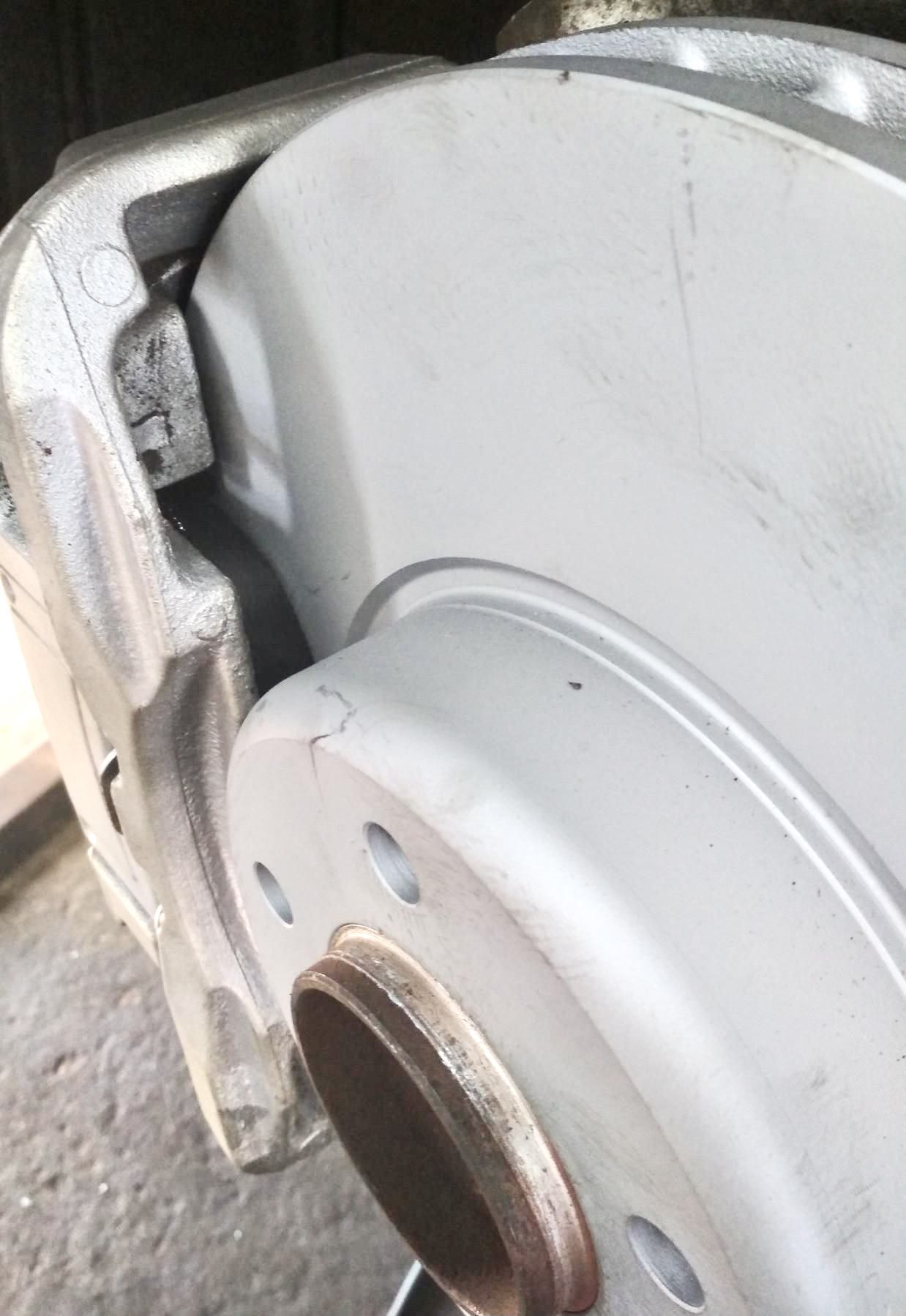 Тормозной диск Zimmermann Coat Z. Артикул 150.3481.20