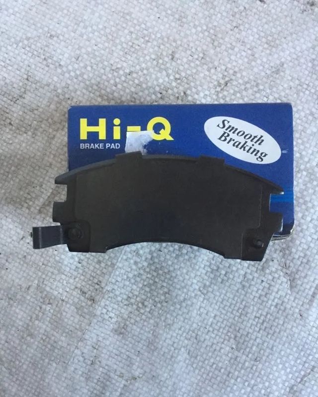 Тормозные колодки Sangsin Hi-Q передние для Nissan Sunny B14 1990-2000. Артикул SP1488