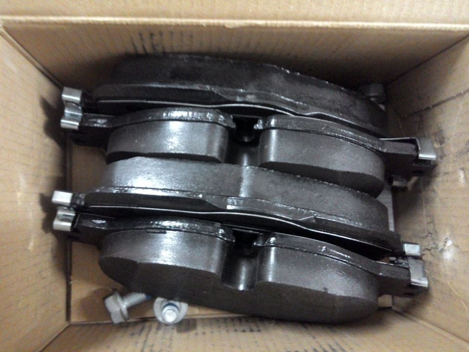 Тормозные колодки RoadHouse. Артикул 21515.01