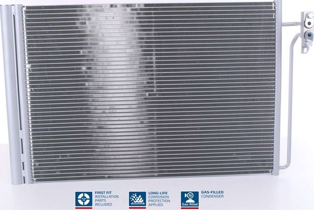 Радиатор кондиционера (конденсатор) Nissens (алюминий) для Land Rover Range Rover III 2002-2012. Артикул 940045