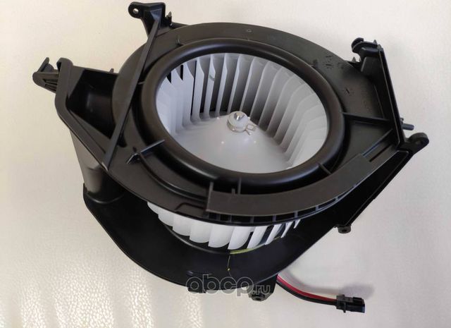 Мотор печки (электровентилятор отопителя) VAG. Артикул 4F0820020A