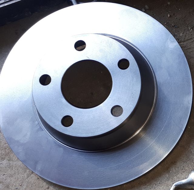 Тормозной диск Bosch передний для Audi A4 I (B5) 1994-1996. Артикул 0 986 478 545