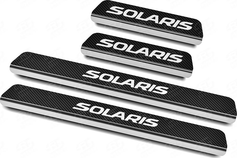Накладки RusStal на пороги (лист нерж. карбон с надписью) для Hyundai Solaris 2010-2017. Артикул HYSOL10-06