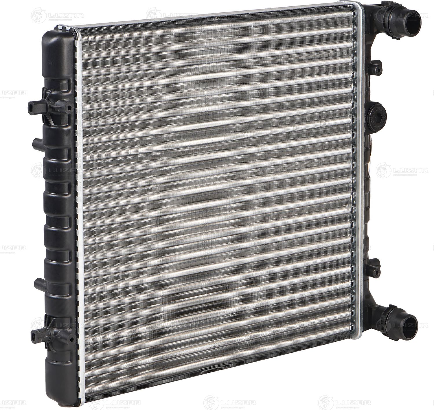 Радиатор охлаждения двигателя Luzar. Артикул LRc 1821
