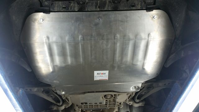 Защита алюминиевая Alfeco для картера и МКПП Volkswagen Tiguan 2008-2016. Артикул ALF.26.20al