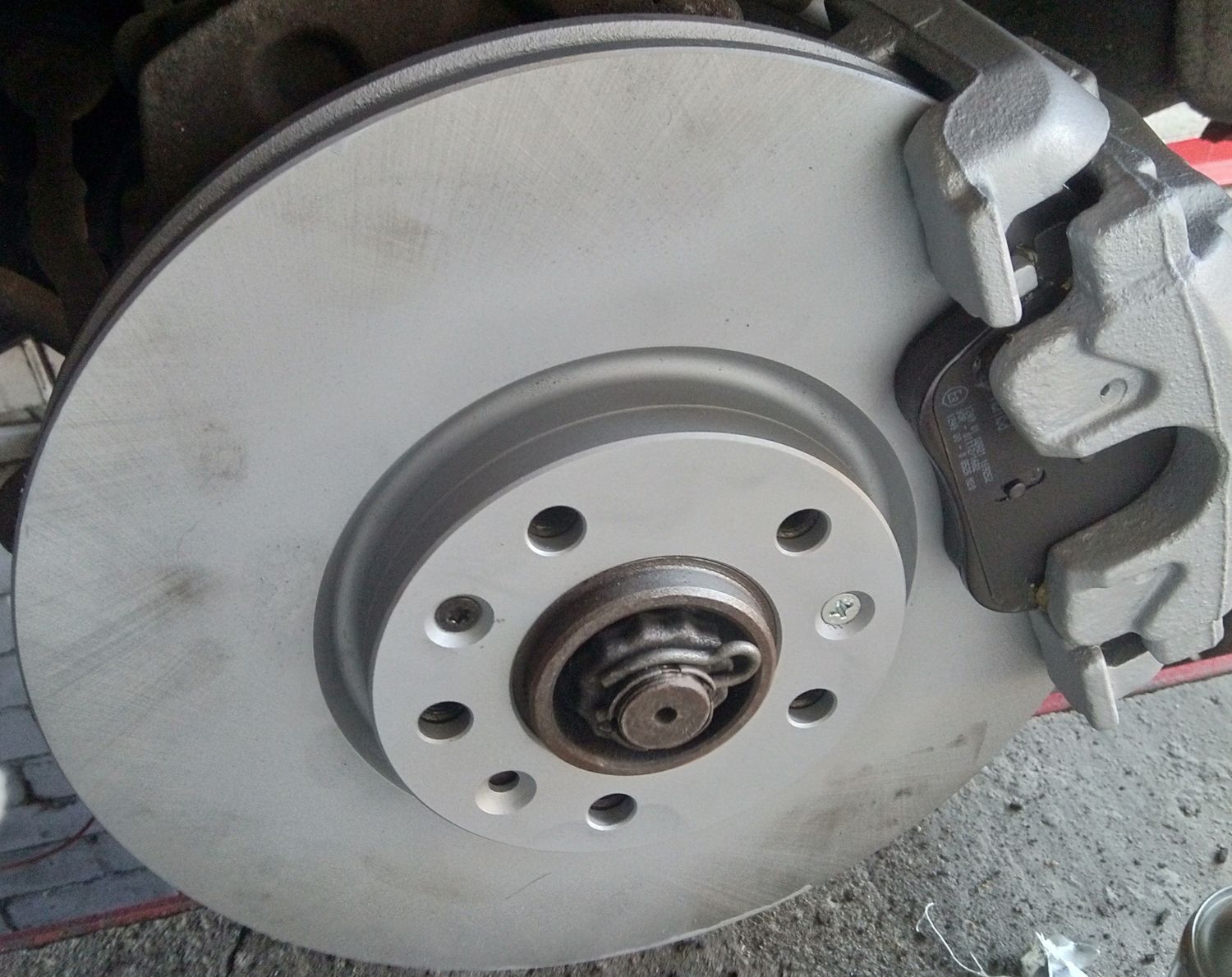 Тормозной диск Remsa. Артикул 61472.10