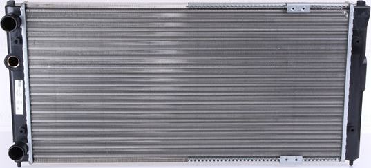 Радиатор охлаждения двигателя Nissens для Volkswagen Caddy II 1996-2004. Артикул 673001