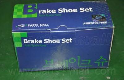 Колодки тормозные барабанные | зад | (Parts-Mall). Артикул PLB-031