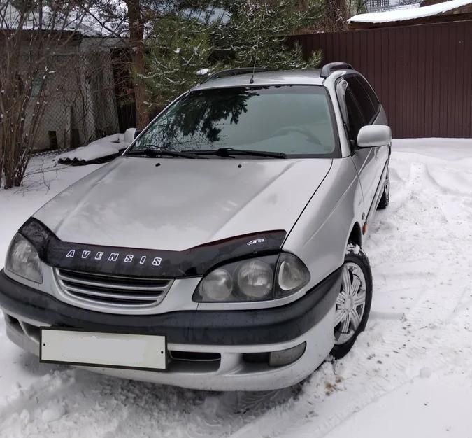 Дефлектор Vip-Tuning для капота Toyota Avensis I 1997-2002. Артикул TYA02