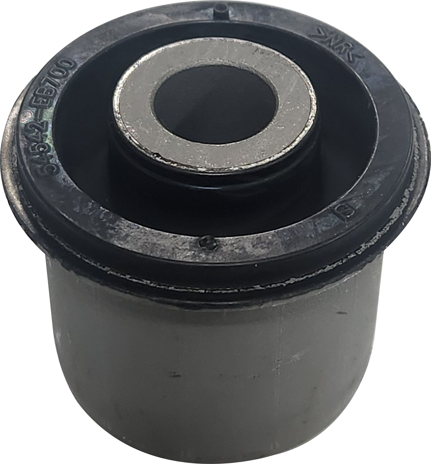 Сайлентблок переднего рычага подвески CTR. Артикул GV1028