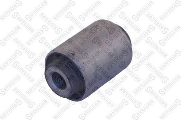 Сайлентблок переднего рычага подвески Stellox. Артикул 87-37063-SX