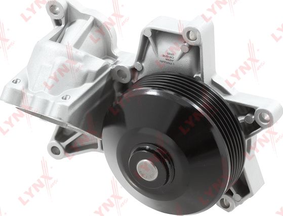 Помпа (водяной насос) LYNXauto для BMW 1 I (E82/E88) 2007-2013. Артикул CW-0216