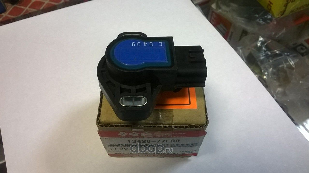 Датчик положения дроссельной заслонки Suzuki. Артикул 1342077E00