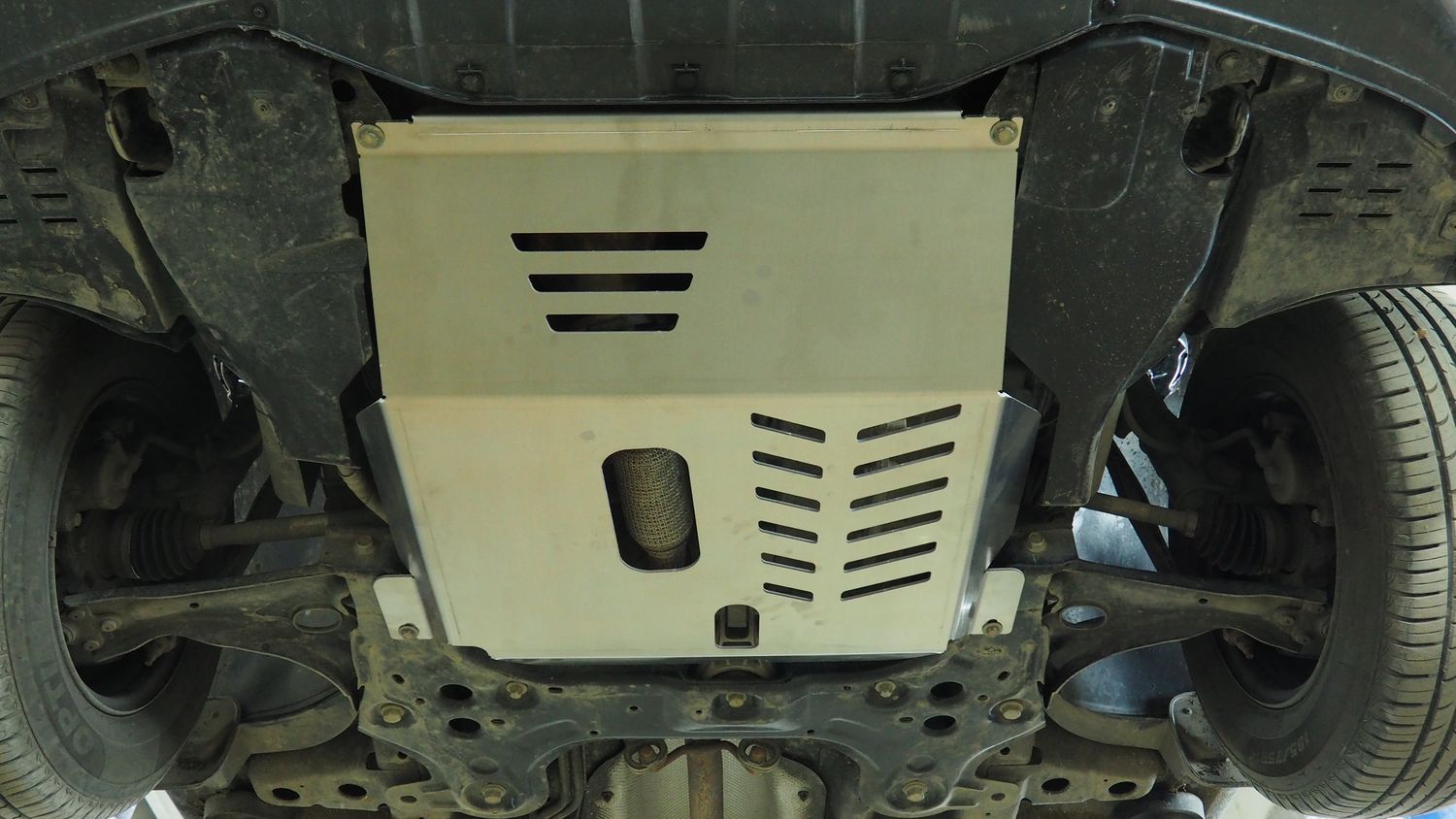 Защита алюминиевая АВС-Дизайн для картера двс и КПП Chevrolet Cobalt 2013-2026. Артикул 04.49ABC