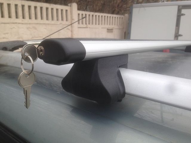 Багажник на рейлинги INTER Favorit с замком для Alfa Romeo 156 универсал 2000-2007 (Аэродинамические дуги). Артикул 5511+1105