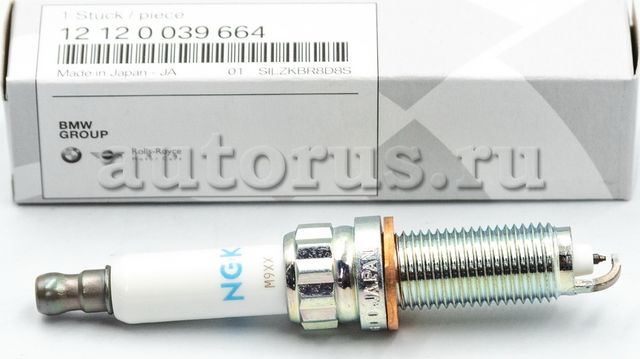 Свеча зажигания BMW. Артикул 12 12 0 039 664
