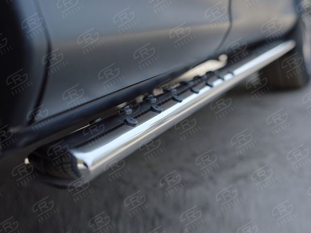 Защита порогов РусCталь труба 75х42 овал с проступью для Honda CR-V IV рестайлинг 2015-2018. Артикул HCRO-002223