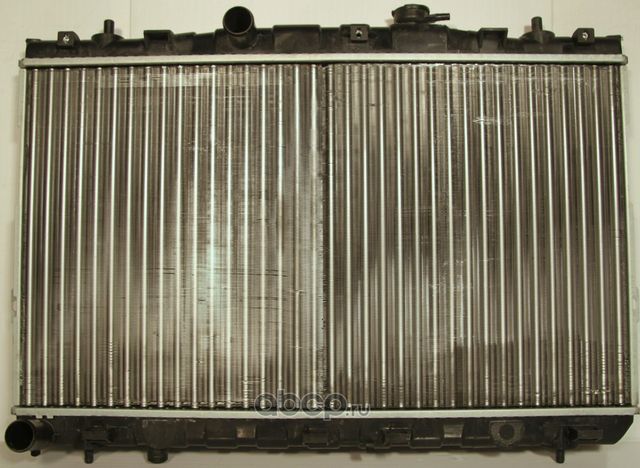 Радиатор HYUNDAI Elantra, Coupe (2000-2006) двигателя 1.6-2.0 (MКП) (ACS Termal). Артикул 327488H