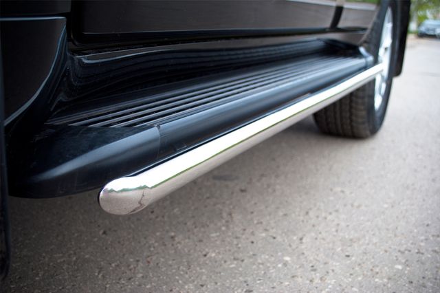 Защита порогов RusStal труба d42 для Toyota Land Cruiser 200 2012-2015. Артикул LCT-00020013