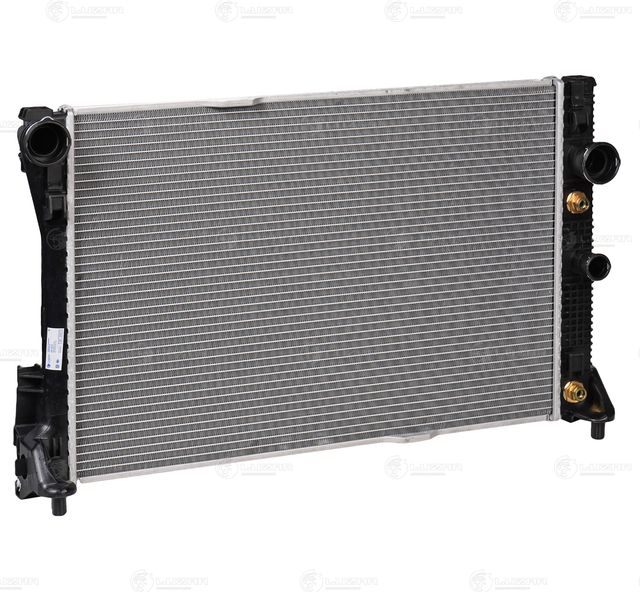 Радиатор охлаждения двигателя Luzar для Mercedes-Benz GLK-Класс I (X204) 2008-2015. Артикул LRc 15112