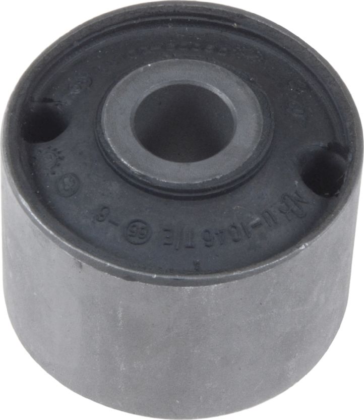 Сайлентблок переднего рычага подвески Blue Print (резина/металл). Артикул ADT380173