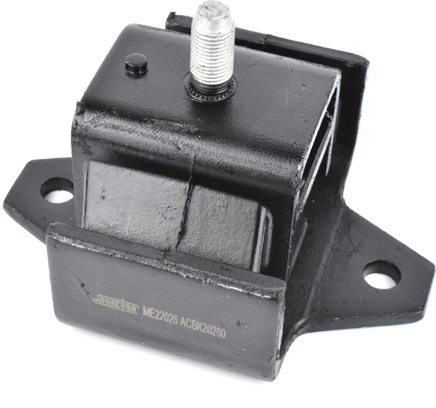 Опора двигателя NISSAN PATROL Y60/Y61 87-06 пер. (Jikiu). Артикул ME22026