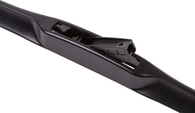 Щетка стеклоочистителя (Marshall). Артикул MW9328