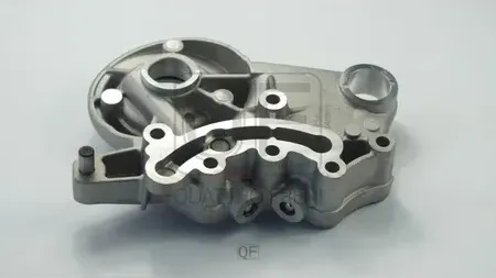 Крышка мотора передняя (Quattro Freni). Артикул qf34a00019