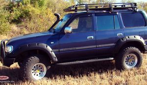 Расширители колесных арок Fenders (80 мм) для Toyota Land Cruiser 80 1989-1997. Артикул TLC-80