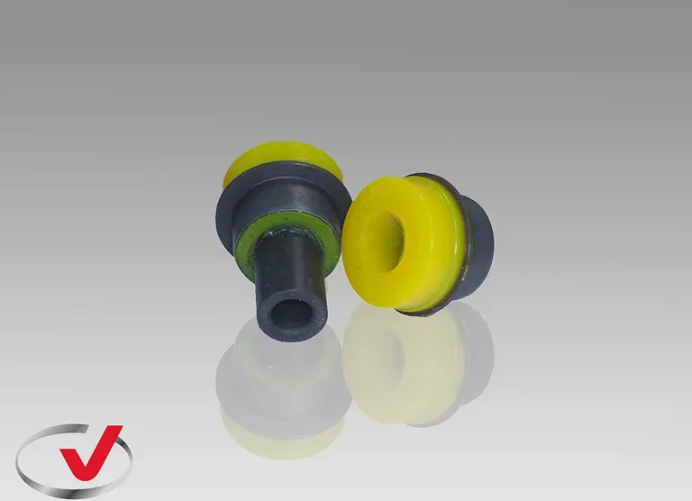 Сайлентблок полиуретановый (сборный из 3 единиц) передний переднего рычага (Vtulka) Vtulka. Артикул 106748