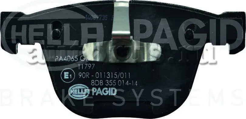 Комплект тормозных колодок, дисковый тормоз (Hella). Артикул 8DB355014141
