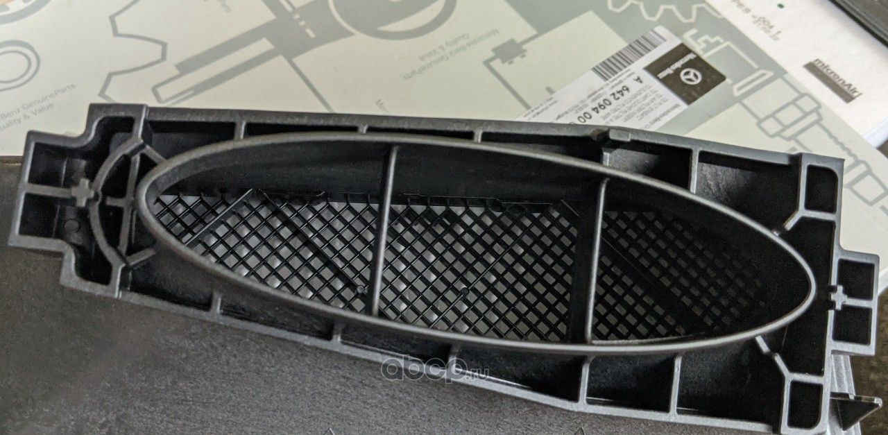 Воздушный фильтр Mercedes-Benz. Артикул 6420940000