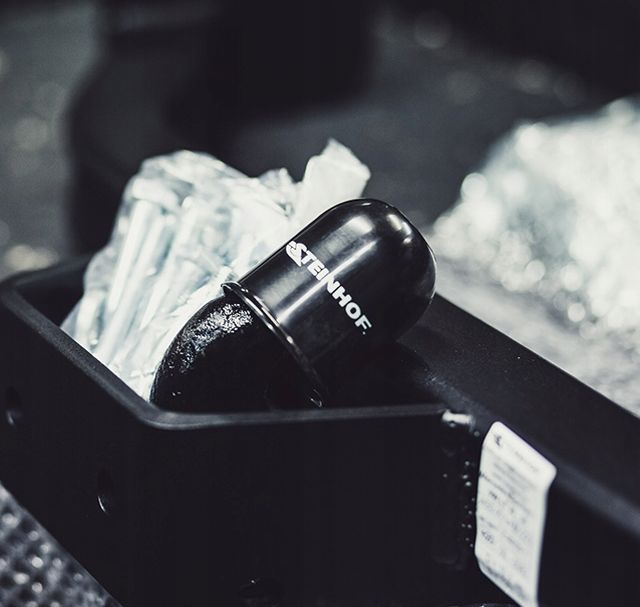 Фаркоп Steinhof для Toyota Hilux VI 1998-2005. Фланцевое крепление. Артикул T-145