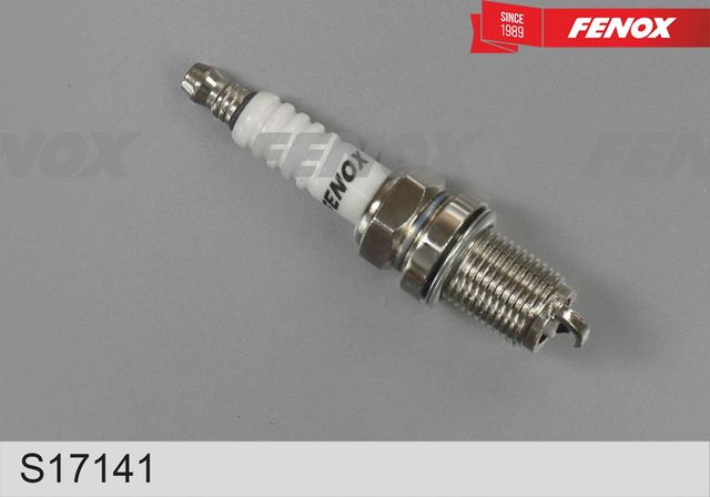 Свеча зажигания Fenox. Артикул S17141