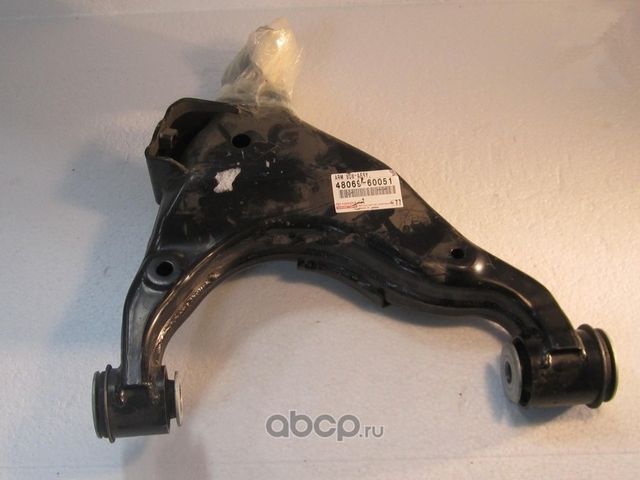 Рычаг передней подвески Toyota нижний для Toyota 4Runner V 2010-2026. Артикул 4806960051