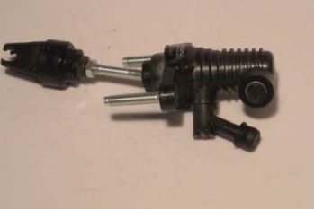 Цилиндр сцепления главный Aisin. Артикул CMT-153