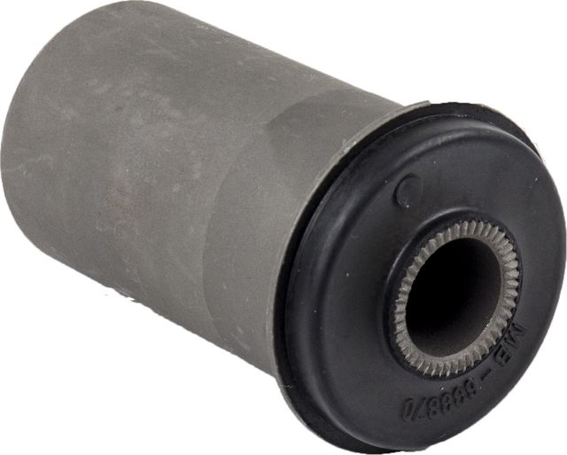 ВТУЛКА НИЖНЕГО РЫЧАГА MB633870 Jikiu. Артикул BH23006