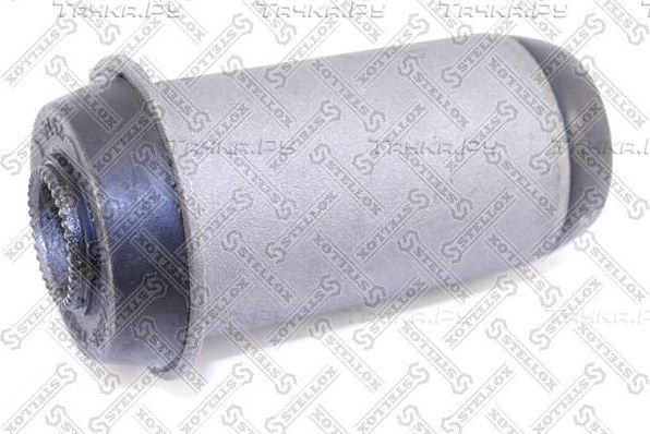 Сайлентблок переднего рычага подвески Stellox. Артикул 87-71023-SX