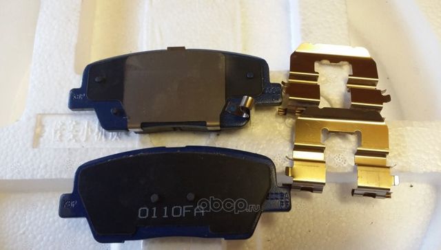 Тормозные колодки Hyundai / KIA. Артикул 583022PA00