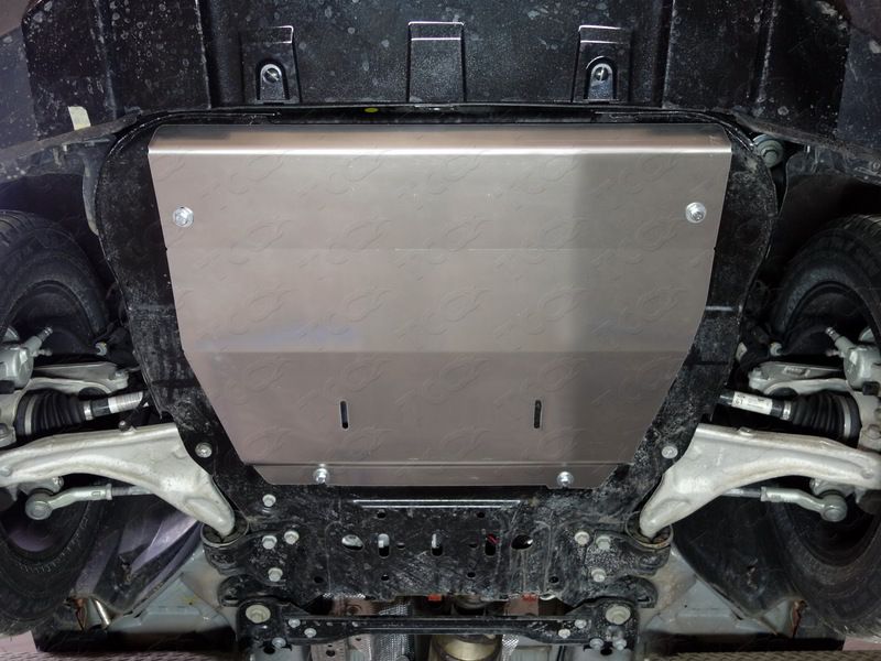 Защита алюминиевая ТСС (4 мм) для картера и КПП Land Rover Range Rover Evoque 2015-2018. Артикул ZKTCC00164