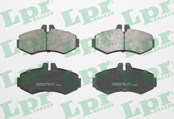Тормозные колодки LPR. Артикул 05P672